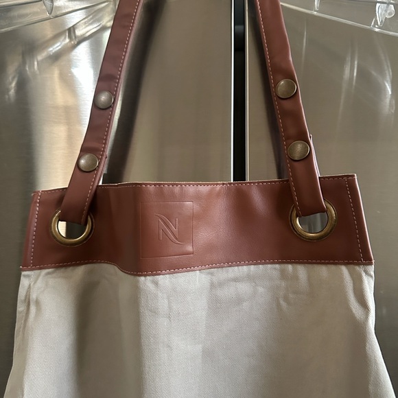 New Nespresso Barista Apron  Beige with Brown Straps unisex ☕️ - Picture 4 of 8